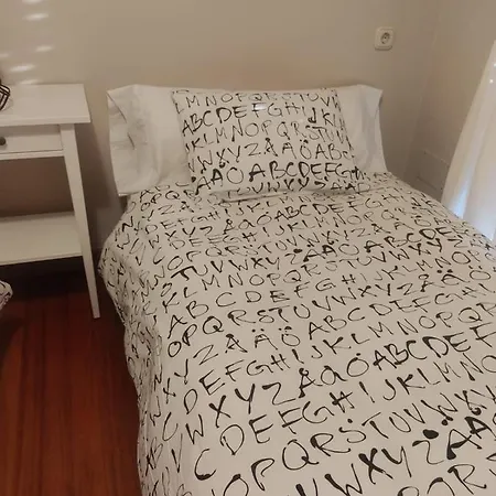 Apartamento ático Con Terraza En El Centro Vut-co-04045 *