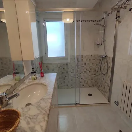 Διαμέρισμα Penthouse Con Terraza En El Centro De Vut-co-04045 *